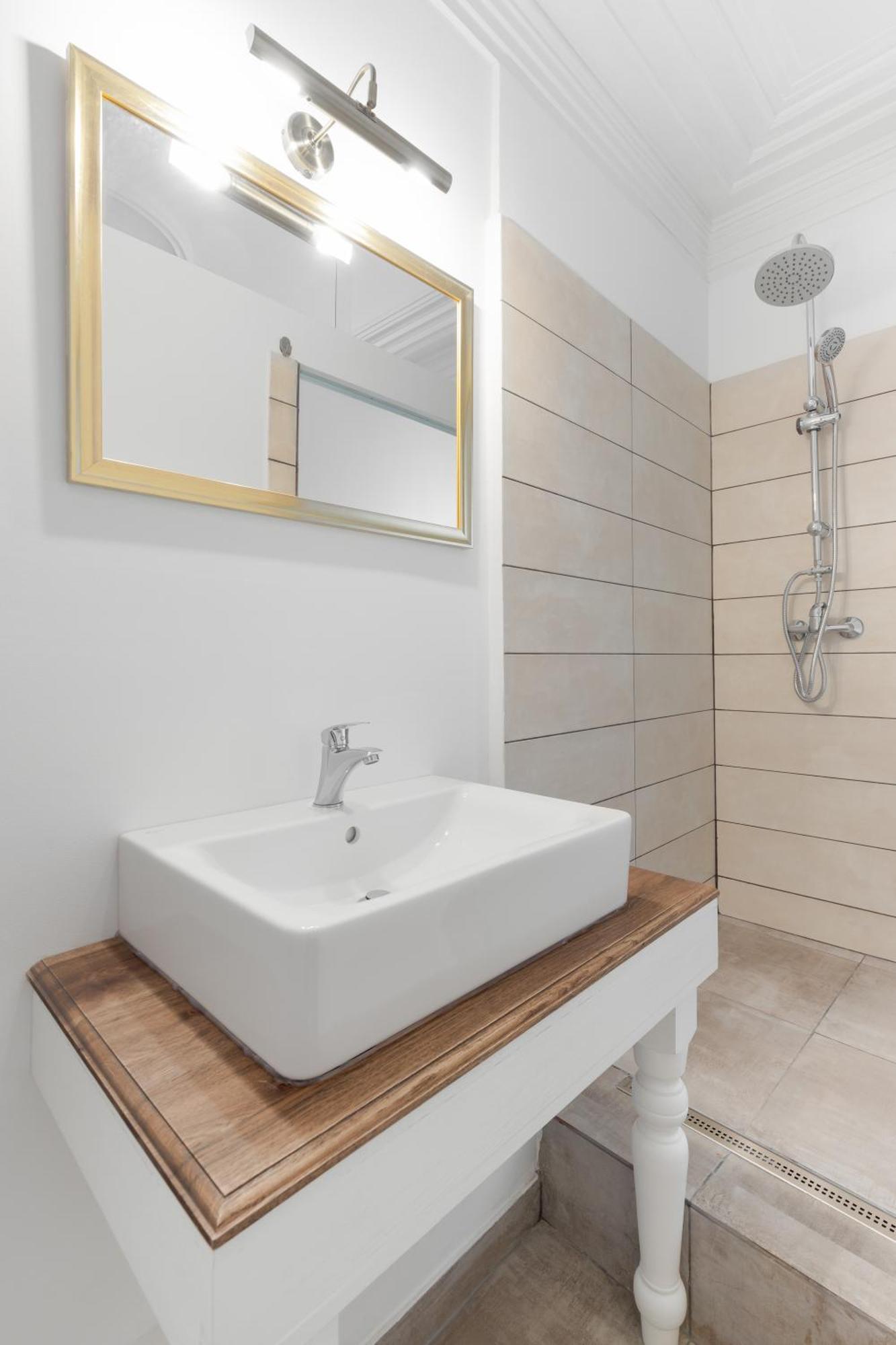 Historical Center 1 By Citylife Suites Букурещ Екстериор снимка